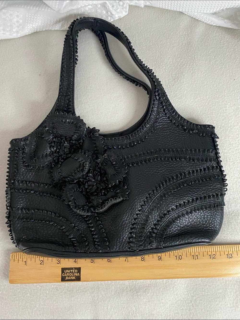 Isabella Fiore Black Pebbled Leather floral appliqué  Satchel Y2K Shoulder Bag - Picture 9 of 10